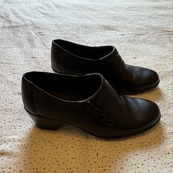 Like New - Clark’s Bendables Ingalls Falls Bootie Size 7.5 - Picture 4 of 10